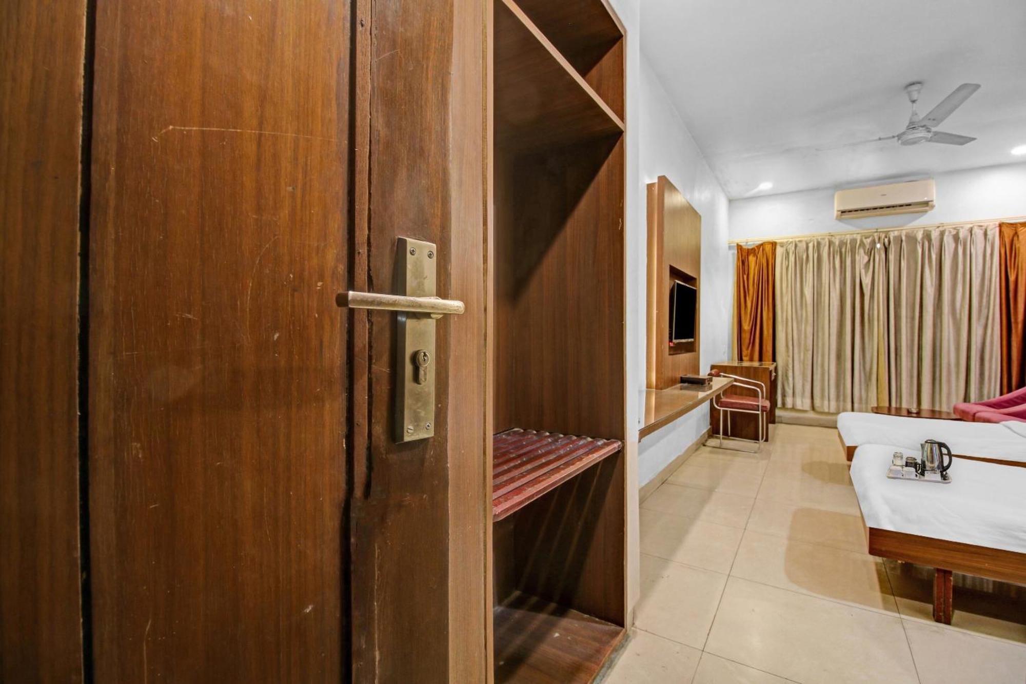 Collection O Surya Hotel Bhopal Exterior foto